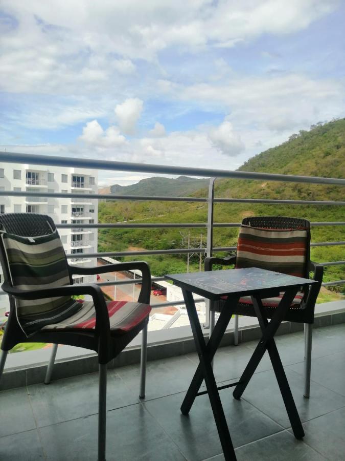 Pedregal Tropical-girardot Apartment *